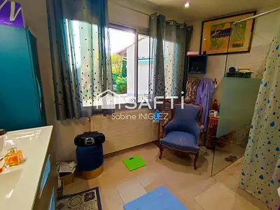 Maison, 228 m²