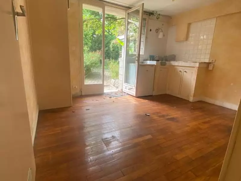 Maison, 285 m²