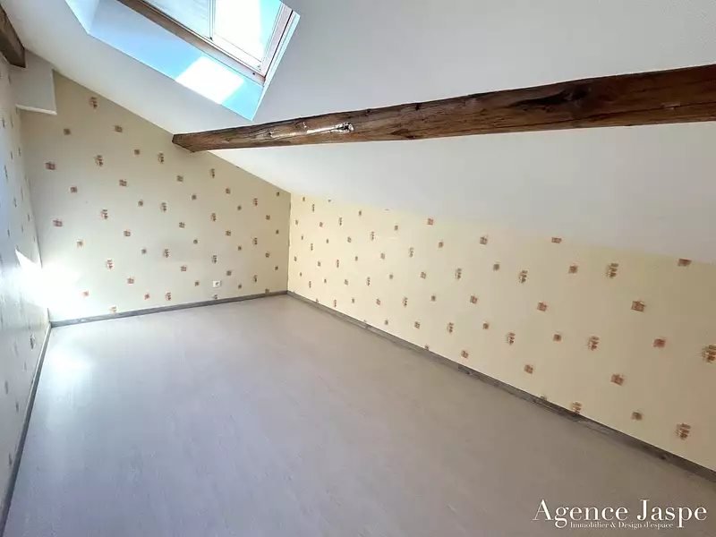 Immeuble, 255 m²
