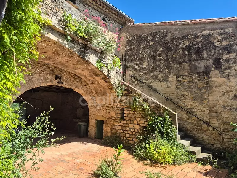 Maison, 330 m²