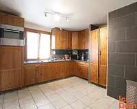 Immeuble, 182,12 m²