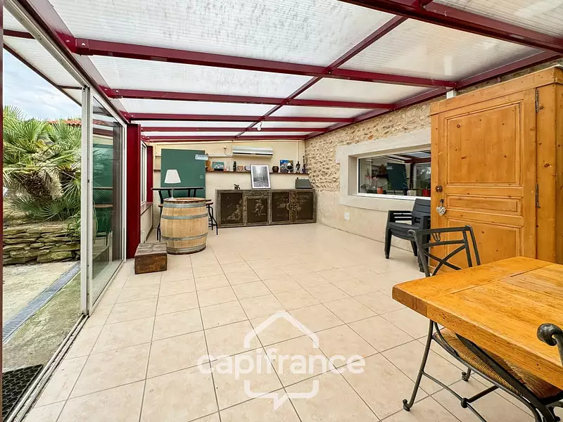 Maison, 197 m²