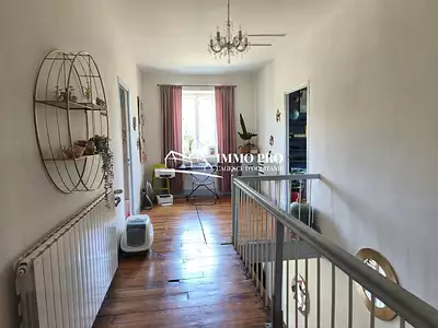Maison, 250 m²