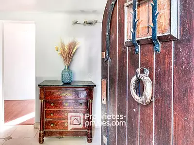 Maison, 370 m²