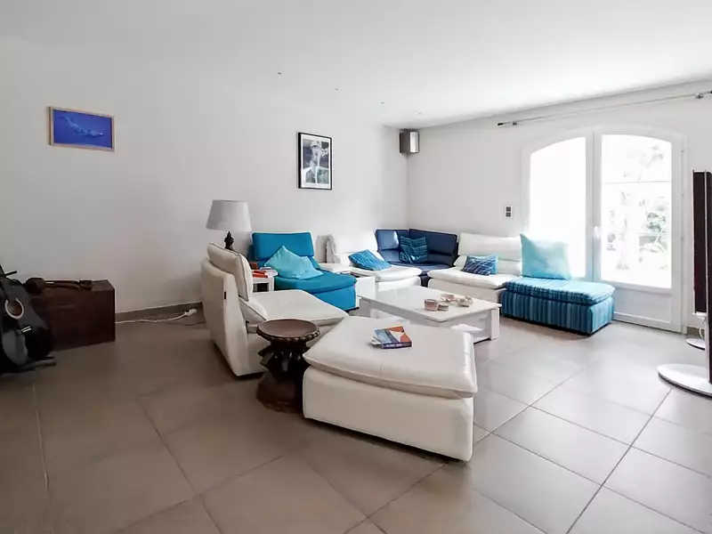 Maison, 226 m²