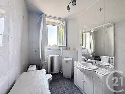 Maison, 180 m²