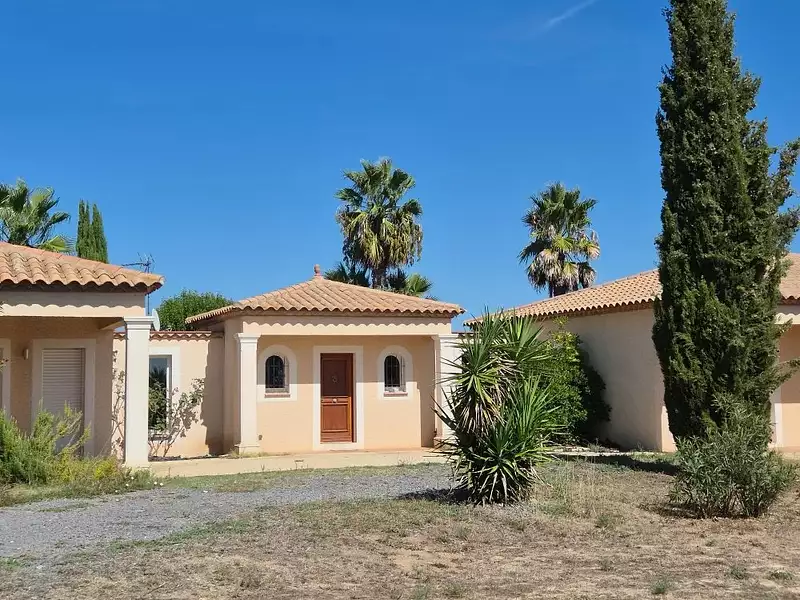Maison, 195 m²