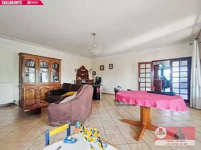 Maison, 180 m²