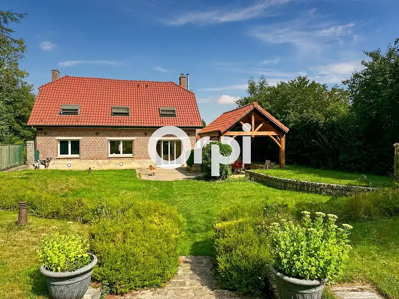 Maison, 245 m²