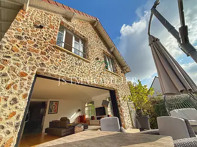 Maison, 140 m²
