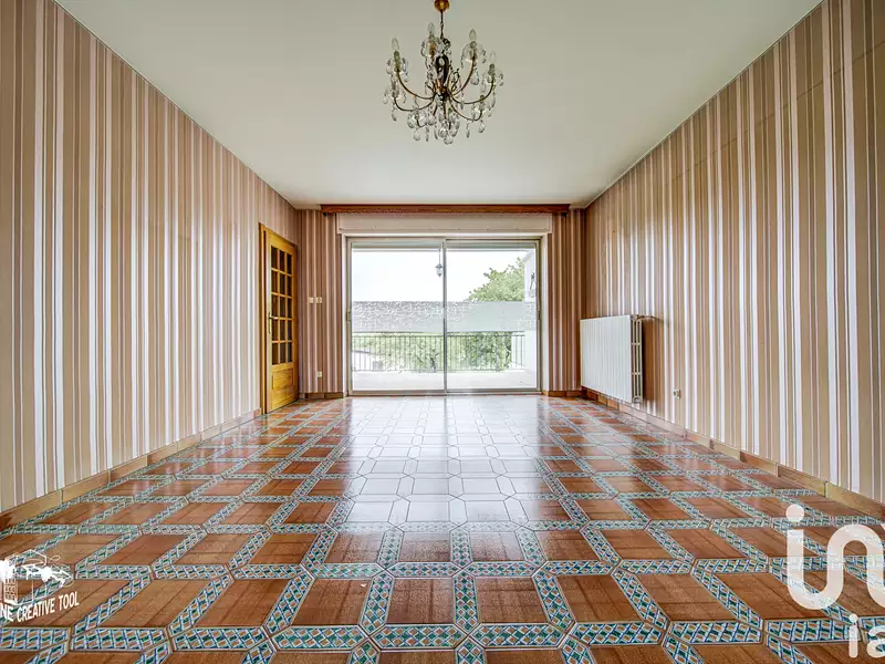 Maison, 180 m²