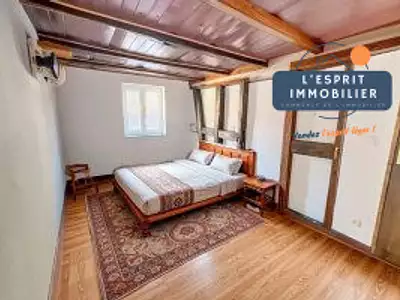 Maison, 229 m²