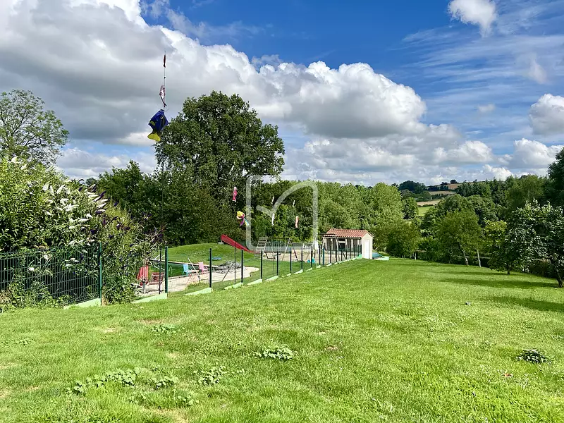 Maison, 231 m²