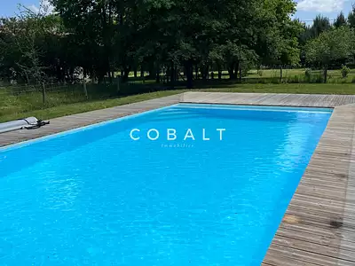 Maison, 235 m²