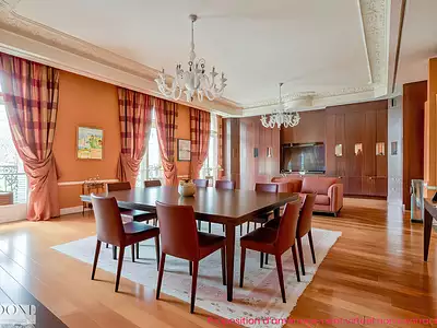 Appartement, 220 m²