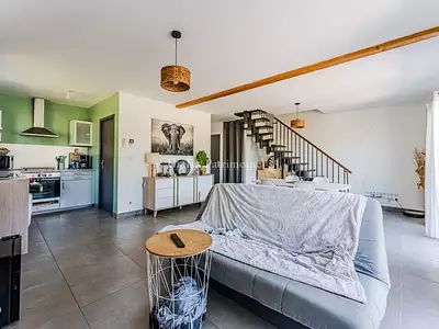 Maison, 83 m²