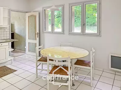 Maison, 176 m²