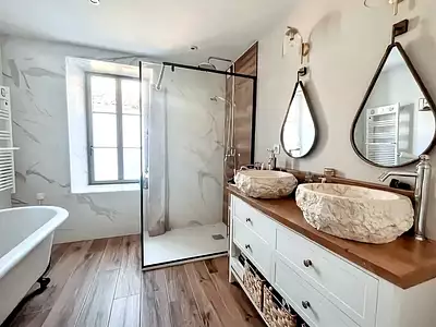 Maison, 210 m²