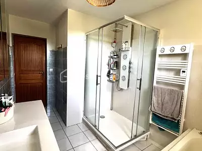 Maison, 93 m²