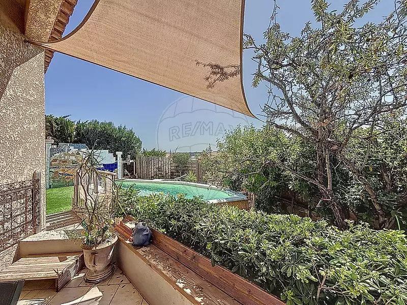 Maison, 180 m²