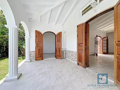 Maison, 232,86 m²