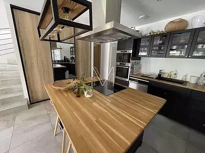 Maison, 160 m²