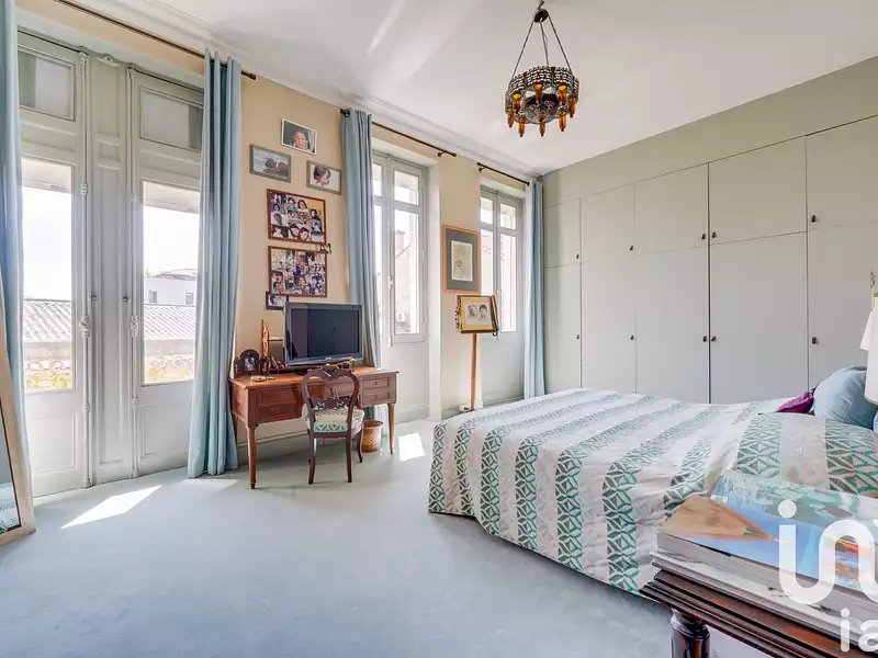 Maison, 306 m²