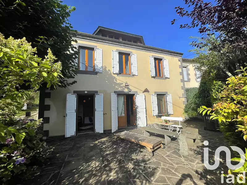 Maison, 260 m²