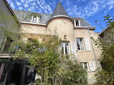 Maison, 235 m²