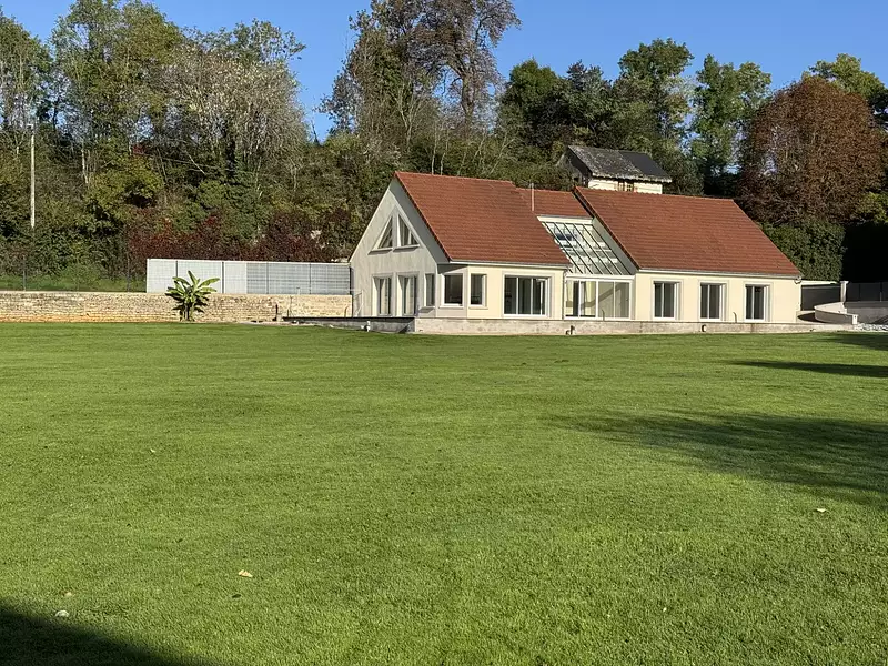Maison, 195 m²