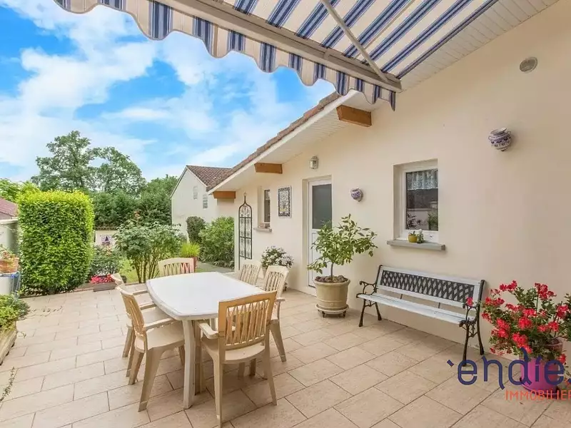 Maison, 103,69 m²