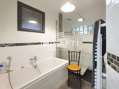 Maison, 170 m²