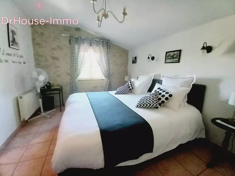 Maison, 330 m²