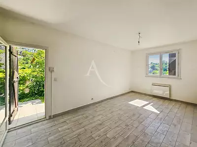 Maison, 180 m²