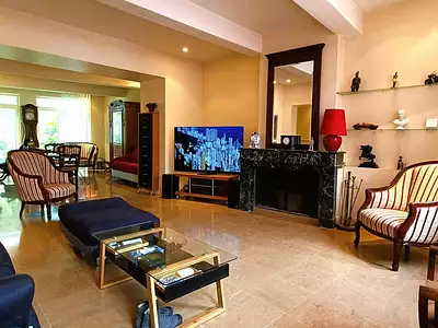 Maison, 311 m²