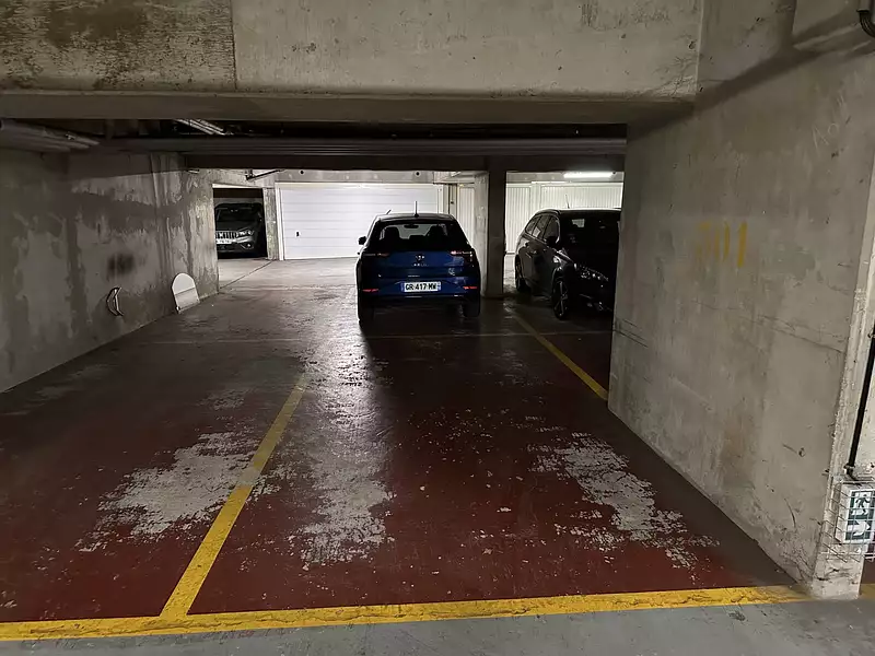 Parking, 16 m²