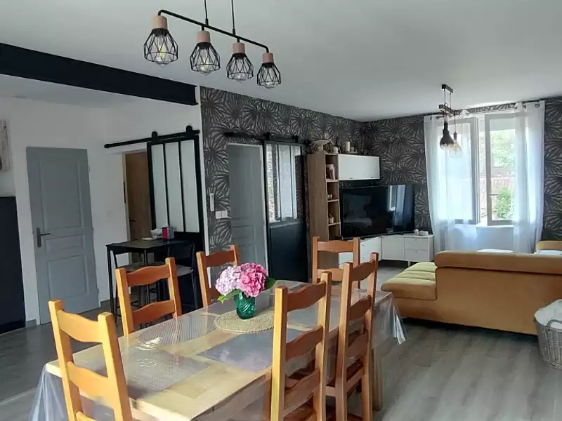 Maison, 143 m²