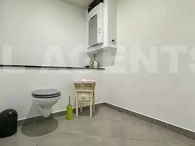 Maison, 215 m²