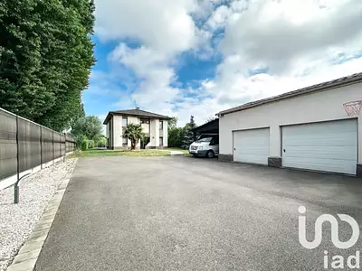 Maison, 195 m²