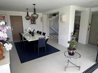 Maison, 155 m²