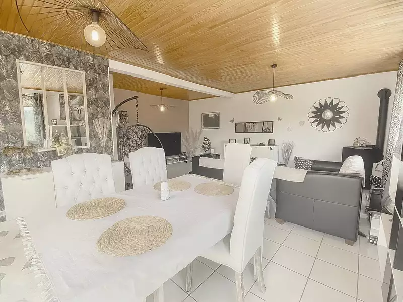 Maison, 94 m²