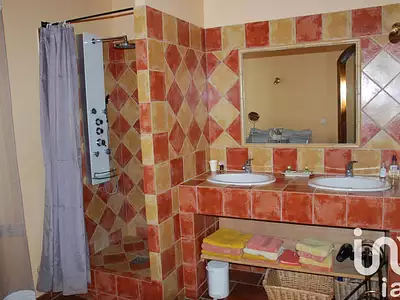Maison, 270 m²