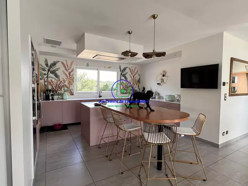 Maison, 191,02 m²