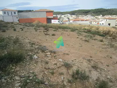 Terrain, 619 m²