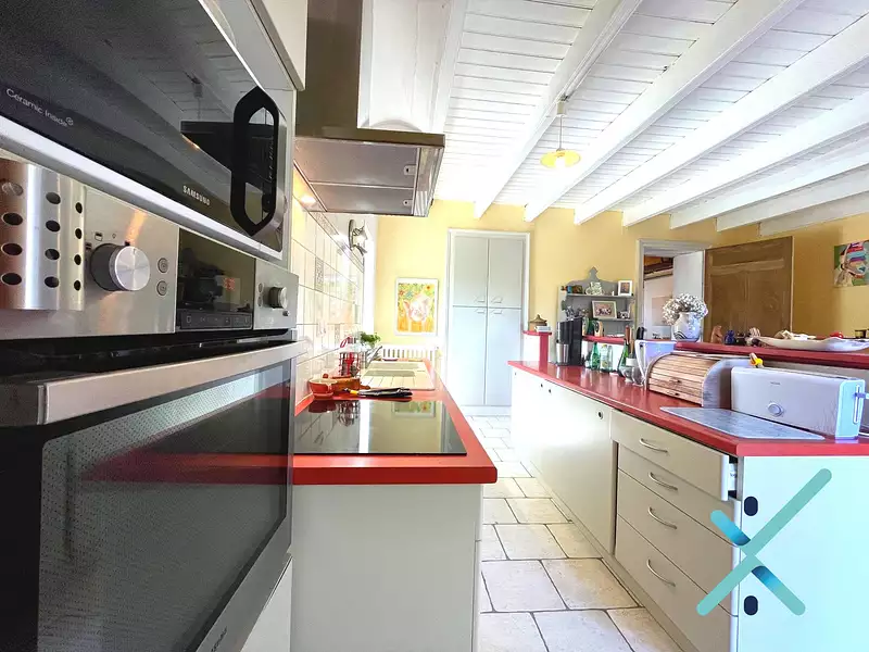 Maison, 280 m²