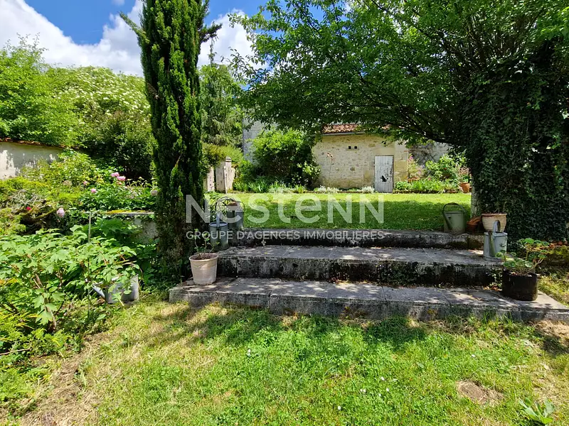 Maison, 282,3 m²