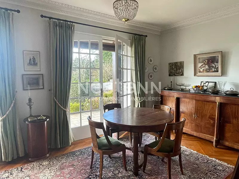 Maison, 171 m²