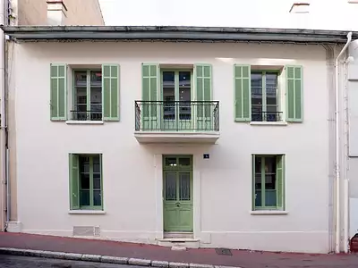 Immeuble, 278 m²