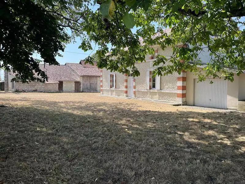 Maison, 124 m²