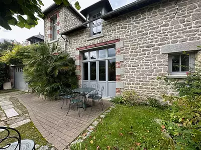 Maison, 252 m²